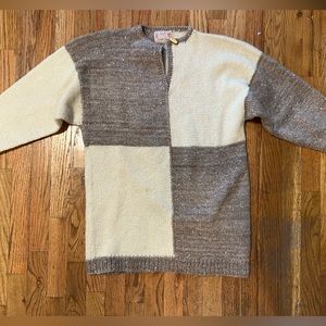 Vintage Hand Knit Sweater Medium